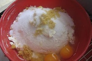 Cheese and meringue