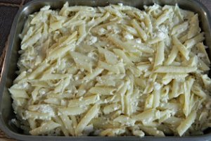 Penne la cuptor cu branza - Reteta usoara si gustoasa