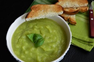 Salata de dovlecei (de post)