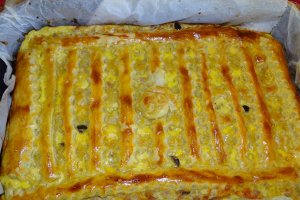Placinta cu carne, dovlecel, mozzarella