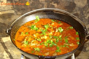 Tocana sau ceaunata-wok