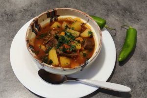 Gulas unguresc
