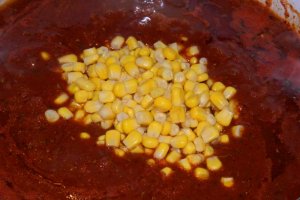 Spaghetti con le polpettine (spaghete cu chiftelute)