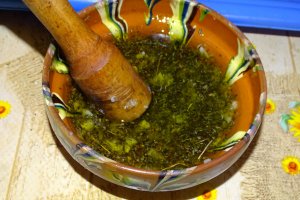 Friptura de miel gatita lent la ceaunul-wok