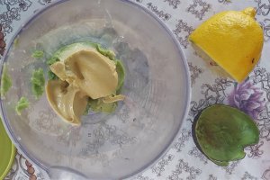 Maioneza de avocado