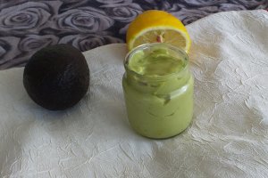Maioneza de avocado
