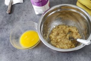 Desert blat de tort (Banana bread)