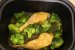 Pulpe de pui cu broccoli si ardei in sos de smantana la multicooker Crock-Pot-2