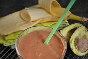 Smoothie cu avocado si banana