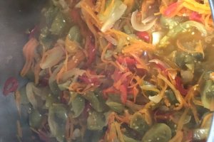 Salata de gogonele verzi la borcan