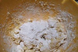Desert prajitura cu mere si aluat razuit