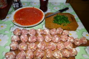 Ciorba cu costite si perisoare