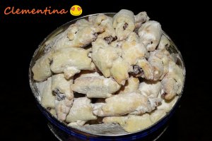 Desert cornulete cu untura si smantana