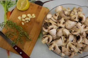 Ciuperci champignon cu quinoa