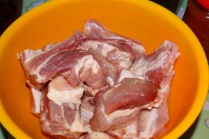 Coaste de porc gatite la slow cooker Crock Pot