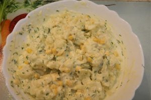 Salata de conopida cu porumb