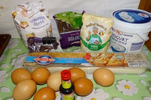 Desert placinta cu iaurt grecesc, un deliciu desavarsit