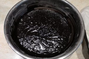 Desert negresa cu gem de gutui si branza