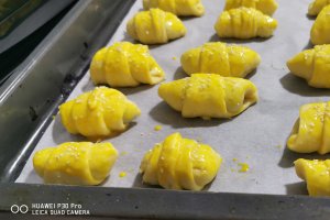 Desert cornuri cu dulceata de smochine