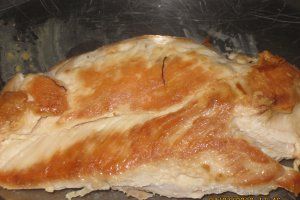 Piept de pui cu rosii gratinate