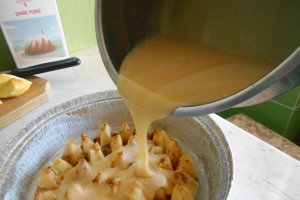 Desert clafoutis cu mere si stafide