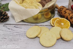 Desert biscuiti cu portocala