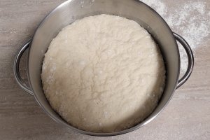 Aperitiv placinte la tigaie