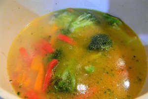 Supa de broccoli cu cartofi si smantana