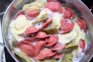 Paste italienesti cu bacon si feta