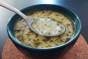 Supa turceasca de iaurt si menta (Yayla çorbası)