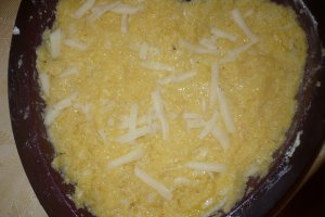 Budinca de mamaliga cu ficatei si ciuperci