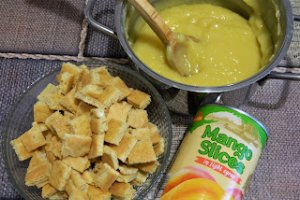 Desert la pahar cu cocos si mango