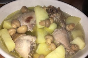 Pui cu legume la cuptor