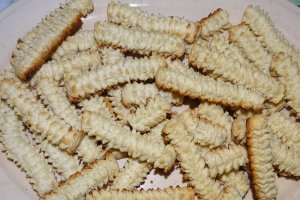 Desert biscuiti spritati sau biscuitii copilariei