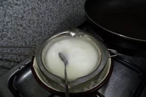Desert torturi cu crema de fondant si vanilie