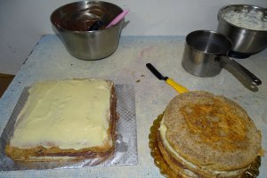 Desert torturi cu crema de fondant si vanilie