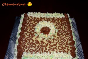 Desert torturi cu crema de fondant si vanilie