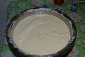 Desert tort de clatite din albusuri