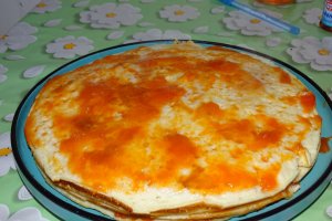 Desert tort de clatite din albusuri