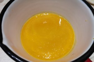 Desert prajitura cu mango si fructul pasiunii