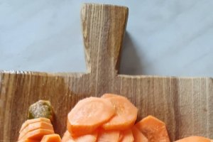 Friptura de caprioara cu pilaf de orez