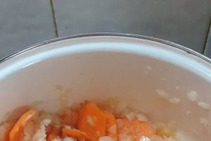 Friptura de caprioara cu pilaf de orez