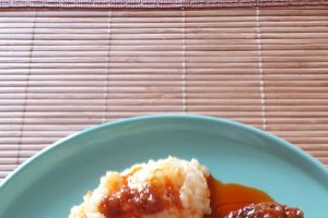 Friptura de caprioara cu pilaf de orez