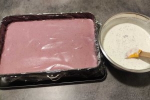 Desert prajitura cu cirese si biscuiti oreo