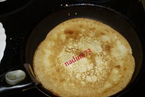 Clatite gratinate cu ciuperci si piept de pui