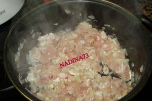 Clatite gratinate cu ciuperci si piept de pui