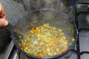 Aperitiv cu branzeturi si legume