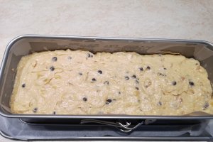 Desert banana bread cu nuci si ciocolata