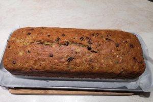 Desert banana bread cu nuci si ciocolata