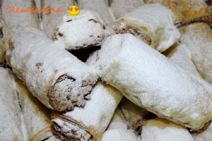 Desert strudele cu mere si fistic